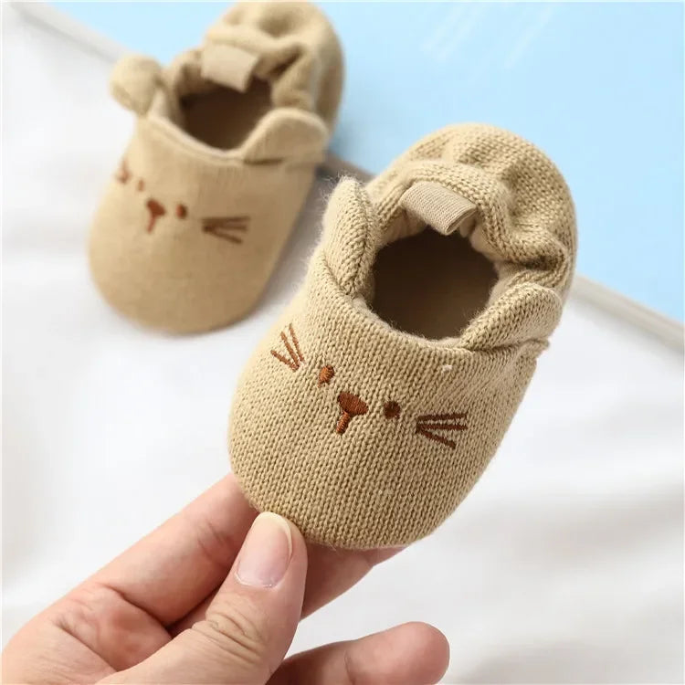 Knitted Baby Cat Shoe